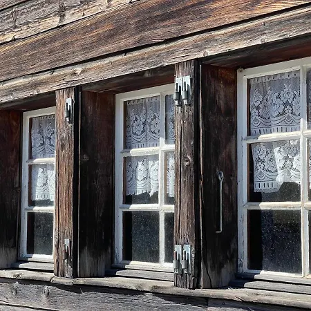 Berg - Hütte beim H O T E L Bahnhof Ausserberg-2